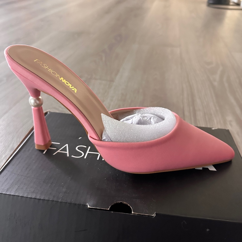 Fashion Nova Pink Women's Heels